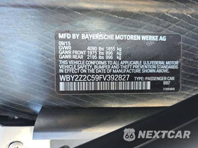 2015 BMW i8 PURE IMPULSE WORLD - zdjęcie 5 z 22 - miniatura