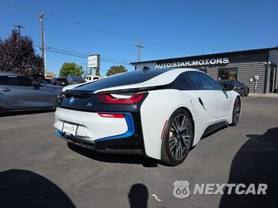 2015 BMW i8 PURE IMPULSE WORLD - zdjęcie 3 z 22 - miniatura