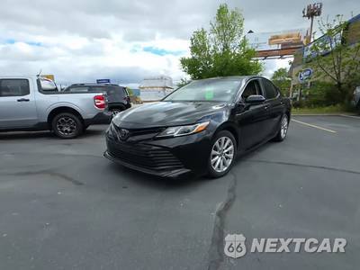 2018 Toyota Camry LE - zdjęcie 1 z 24 - miniatura