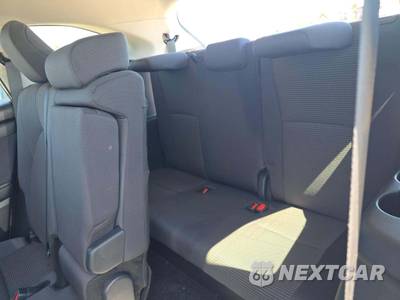 2024 Toyota Highlander LE - zdjęcie 11 z 18 - miniatura