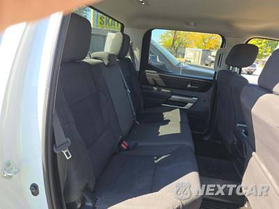 2024 Toyota Tundra SR5 Crew Cab Medium Bed - zdjęcie 16 z 22 - miniatura