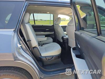 2026 Toyota Grand Highlander XLE - zdjęcie 14 z 22 - miniatura