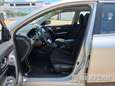 2022 Nissan Rogue Sport S - zdjęcie 3 z 28 - miniatura