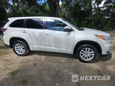 2016 Toyota Highlander LE - zdjęcie 4 z 25 - miniatura