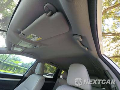 2016 Toyota Highlander LE - zdjęcie 11 z 25 - miniatura