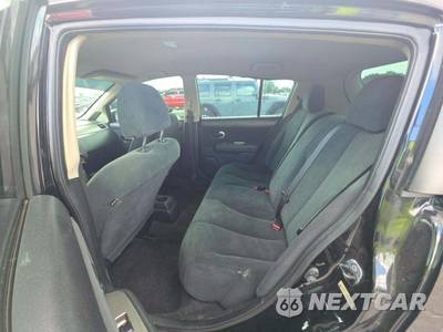 2012 Nissan Versa 1.8 S Hatchback - zdjęcie 13 z 22 - miniatura