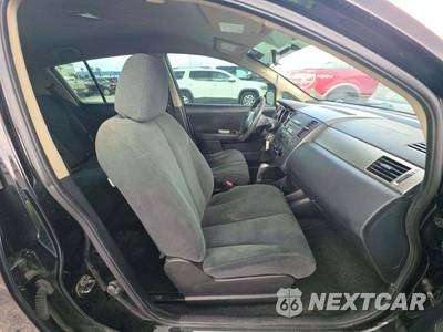 2012 Nissan Versa 1.8 S Hatchback - zdjęcie 17 z 22 - miniatura