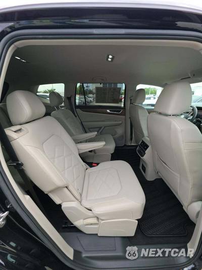 2024 Volkswagen Atlas 2.0T SE w/Technology - zdjęcie 17 z 23 - miniatura