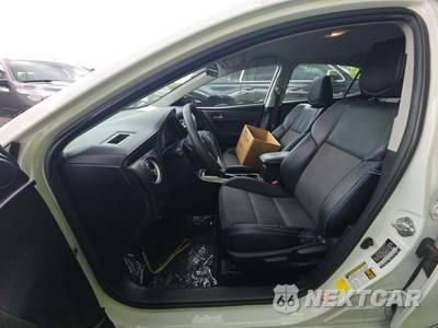 2017 Toyota Corolla SE Sedan - zdjęcie 6 z 28 - miniatura