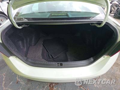2017 Toyota Corolla SE Sedan - zdjęcie 14 z 28 - miniatura
