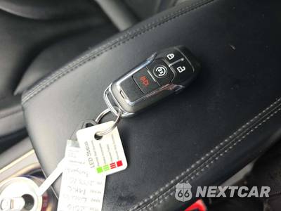 2016 Lincoln MKC Premiere - zdjęcie 8 z 29 - miniatura