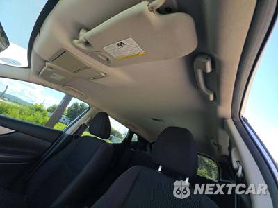2018 Nissan Rogue Sport S - zdjęcie 11 z 31 - miniatura