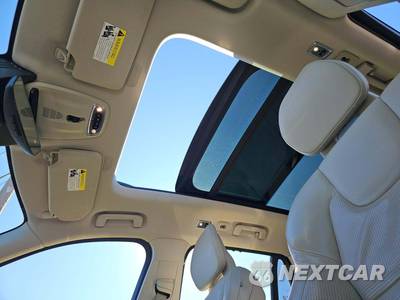 2021 Volvo XC90 Recharge Plug-In Hybrid T8 Inscription 7-Passenger - zdjęcie 11 z 27 - miniatura