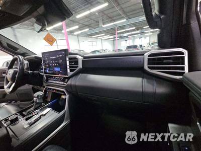 2023 Toyota Sequoia Platinum - zdjęcie 20 z 23 - miniatura