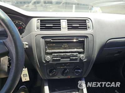 2013 Volkswagen Jetta S Sedan - zdjęcie 10 z 27 - miniatura