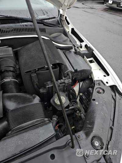 2013 Volkswagen Jetta SEL Sedan w/Navigation - zdjęcie 24 z 25 - miniatura
