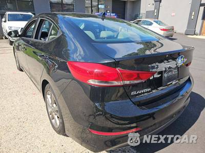 2018 Hyundai Elantra SEL Sedan - zdjęcie 2 z 27 - miniatura