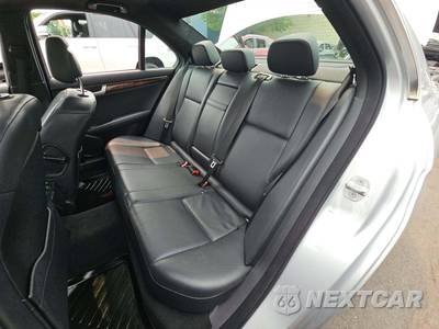 2012 Mercedes-Benz C 300 4MATIC Sedan - zdjęcie 13 z 26 - miniatura