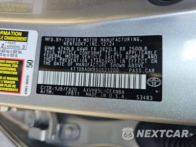 2025 Toyota Camry LE - zdjęcie 5 z 23 - miniatura