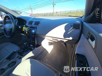 2006 Volvo V50 2.4i w/Moonroof - zdjęcie 19 z 21 - miniatura