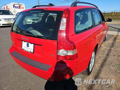 2006 Volvo V50 2.4i w/Moonroof - zdjęcie 3 z 21 - miniatura