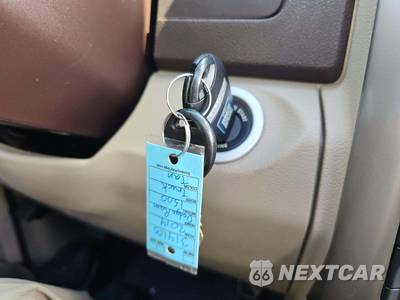 2014 Ram 1500 Big Horn Crew Cab Short Bed - zdjęcie 8 z 21 - miniatura