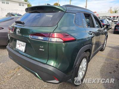 2026 Toyota Corolla Cross LE - zdjęcie 3 z 21 - miniatura