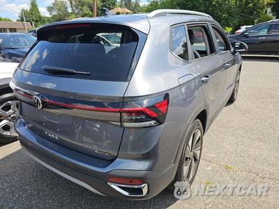2026 Volkswagen Taos SE - zdjęcie 3 z 21 - miniatura