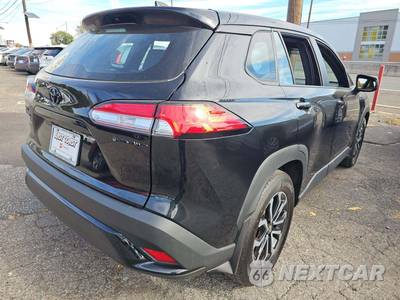 2025 Toyota Corolla Cross Hybrid S - zdjęcie 3 z 21 - miniatura