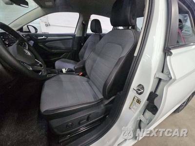 2025 Volkswagen Jetta SE - zdjęcie 6 z 23 - miniatura
