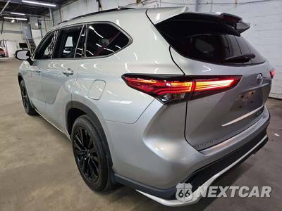 2023 Toyota Highlander XSE - zdjęcie 2 z 24 - miniatura