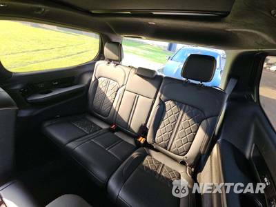 2022 Jeep Grand Wagoneer Series III - zdjęcie 14 z 27 - miniatura