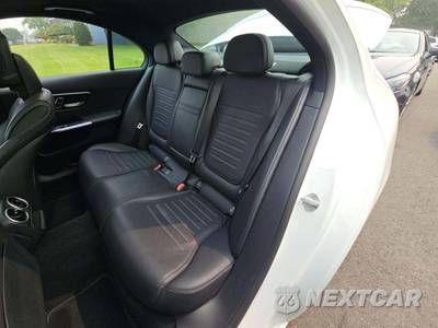 2022 Mercedes-Benz C 300 4MATIC Sedan - zdjęcie 13 z 25 - miniatura