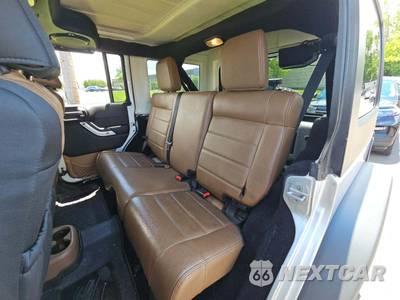 2012 Jeep Wrangler Unlimited Rubicon - zdjęcie 13 z 30 - miniatura