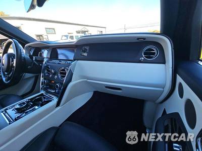 2020 Rolls-Royce Cullinan - zdjęcie 19 z 22 - miniatura