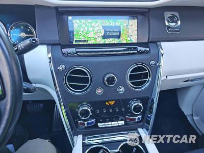 2020 Rolls-Royce Cullinan - zdjęcie 10 z 22 - miniatura