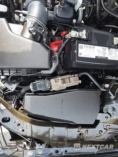 2023 Toyota Camry SE - zdjęcie 21 z 22 - miniatura