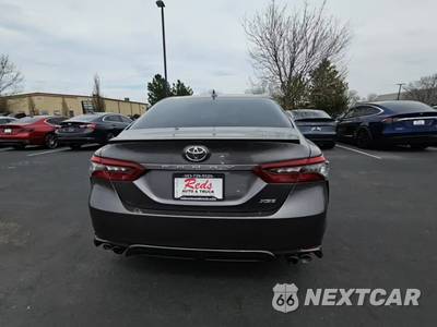 2023 Toyota Camry XSE - zdjęcie 4 z 27 - miniatura