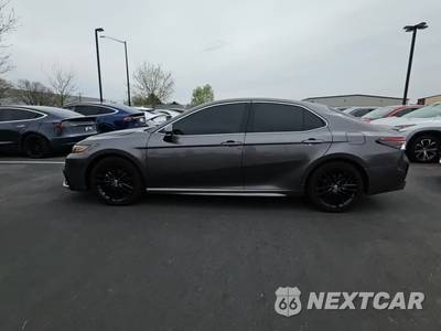 2023 Toyota Camry XSE - zdjęcie 3 z 27 - miniatura