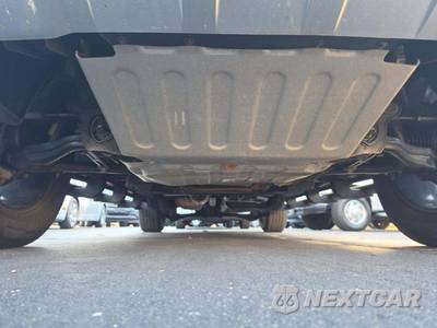 2021 Chevrolet Suburban Z71 2Z7 - zdjęcie 18 z 29 - miniatura