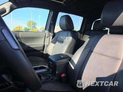 2023 Toyota Tacoma TRD Sport Crew Cab Long Bed - zdjęcie 3 z 18 - miniatura