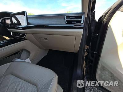2024 Volkswagen Atlas 2.0T SEL Premium R-Line - zdjęcie 17 z 24 - miniatura