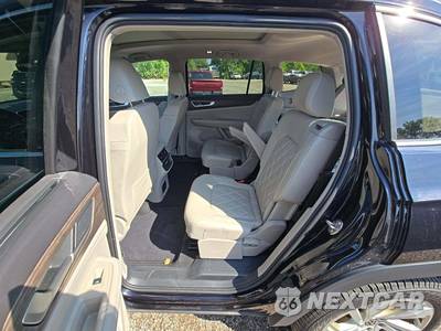 2024 Volkswagen Atlas 2.0T SEL Premium R-Line - zdjęcie 10 z 24 - miniatura