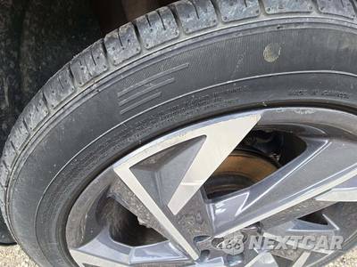 2025 Hyundai Elantra SEL Convenience - zdjęcie 19 z 23 - miniatura
