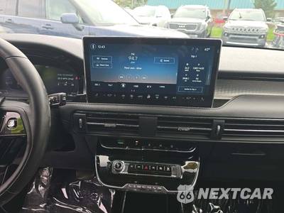 2023 Lincoln Corsair Standard - zdjęcie 10 z 22 - miniatura
