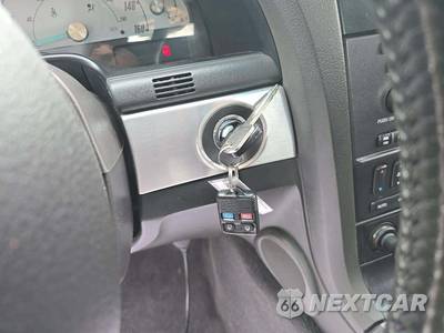 2002 Ford Thunderbird Deluxe w/Removable Top - zdjęcie 5 z 22 - miniatura