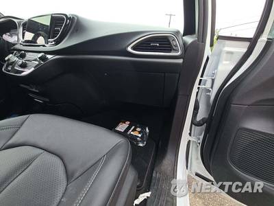 2026 Chrysler Pacifica Select 121.6" WB - zdjęcie 20 z 22 - miniatura