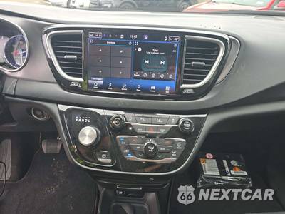 2026 Chrysler Pacifica Select 121.6" WB - zdjęcie 10 z 22 - miniatura