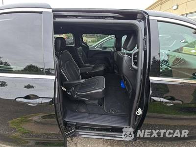 2026 Chrysler Pacifica Limited 121.6" WB - zdjęcie 17 z 22 - miniatura