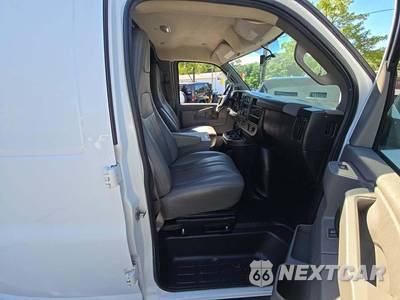 2019 Chevrolet Express 2500 Cargo Van 1WT 135.0" WB - zdjęcie 14 z 21 - miniatura